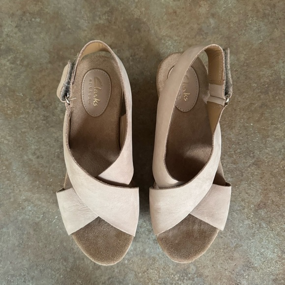 Clarks Caslon Shae wedge sandal - Picture 6 of 7